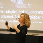 Anja Andersen fortalte om universet.